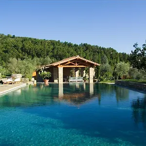 https://fattoria-casamora.it-tuscanyhotel.com