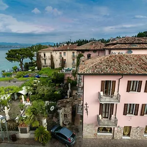 hotel-pace-sirmione.it-lombardy.com/