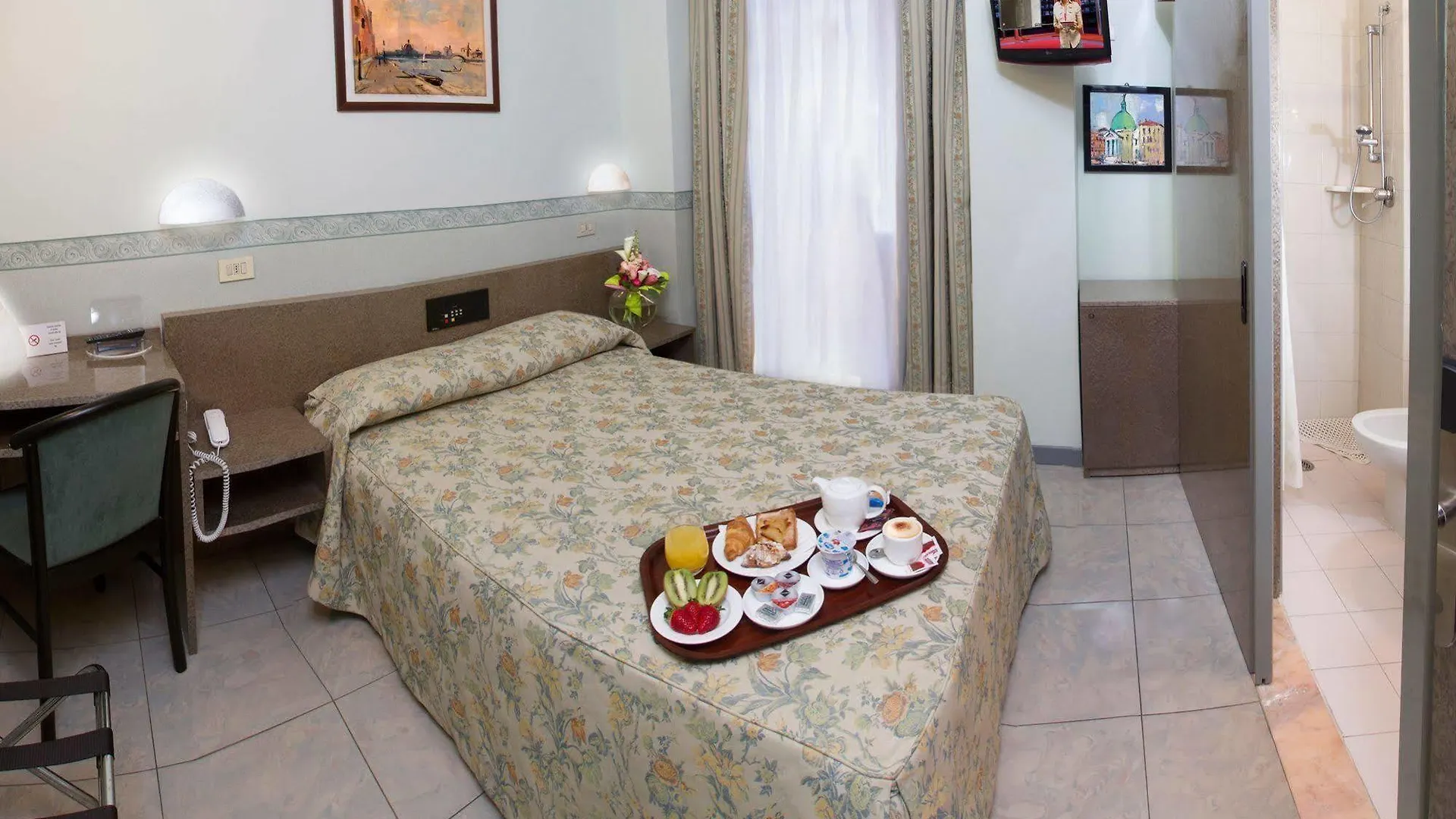 Hotel Garibaldi Mestre 3*,